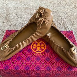 Tory Burch Reese flats
